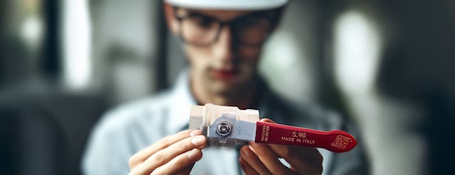 How to prevent and fix ball valve leaking issues